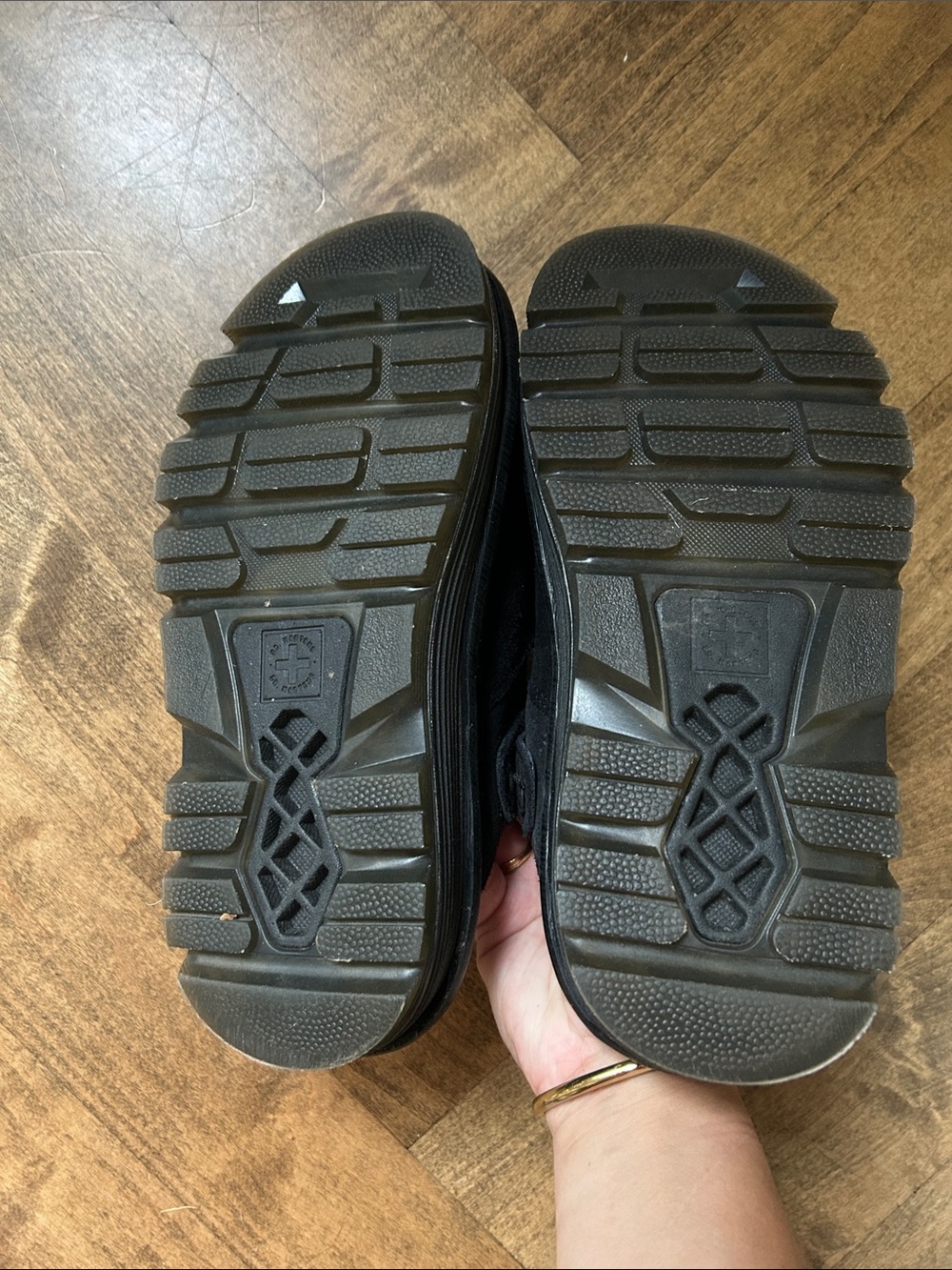 Dr martens suede clog - Picture 4 of 4